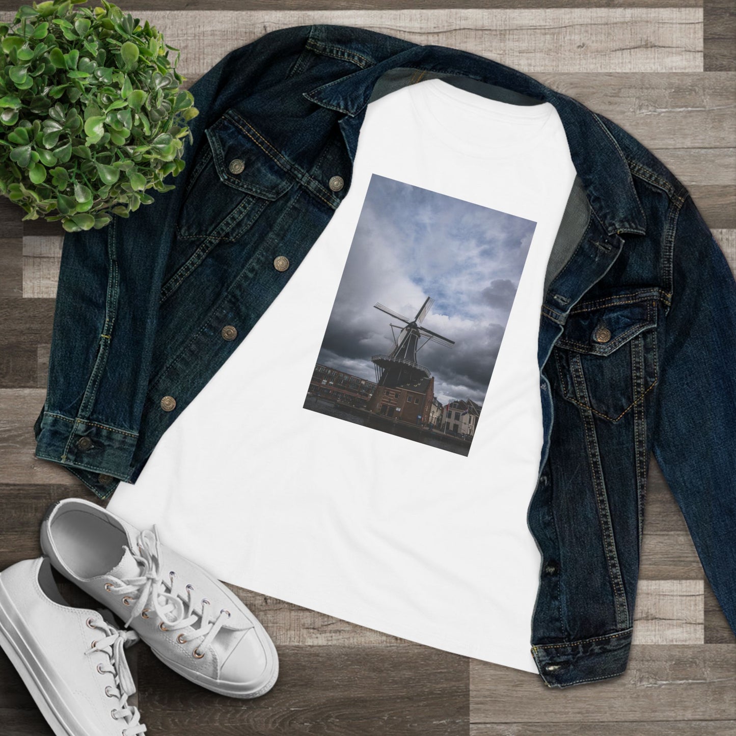 The Dutch Windmill Haarlem Woman's Tee | The Atmospheric Collection