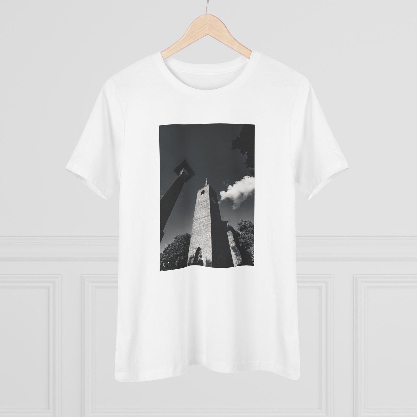 Lammenschans Steeple Monochrome Woman's Tee | The Monochrome Moods Collection