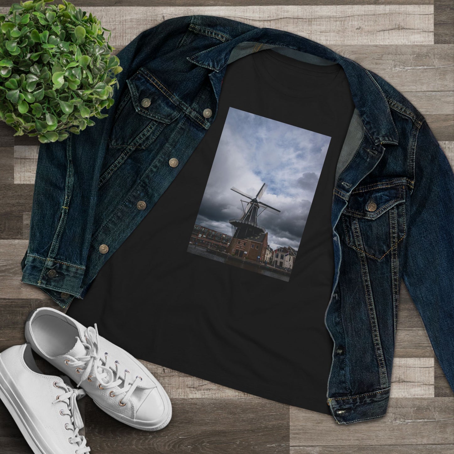 The Dutch Windmill Haarlem Woman's Tee | The Atmospheric Collection