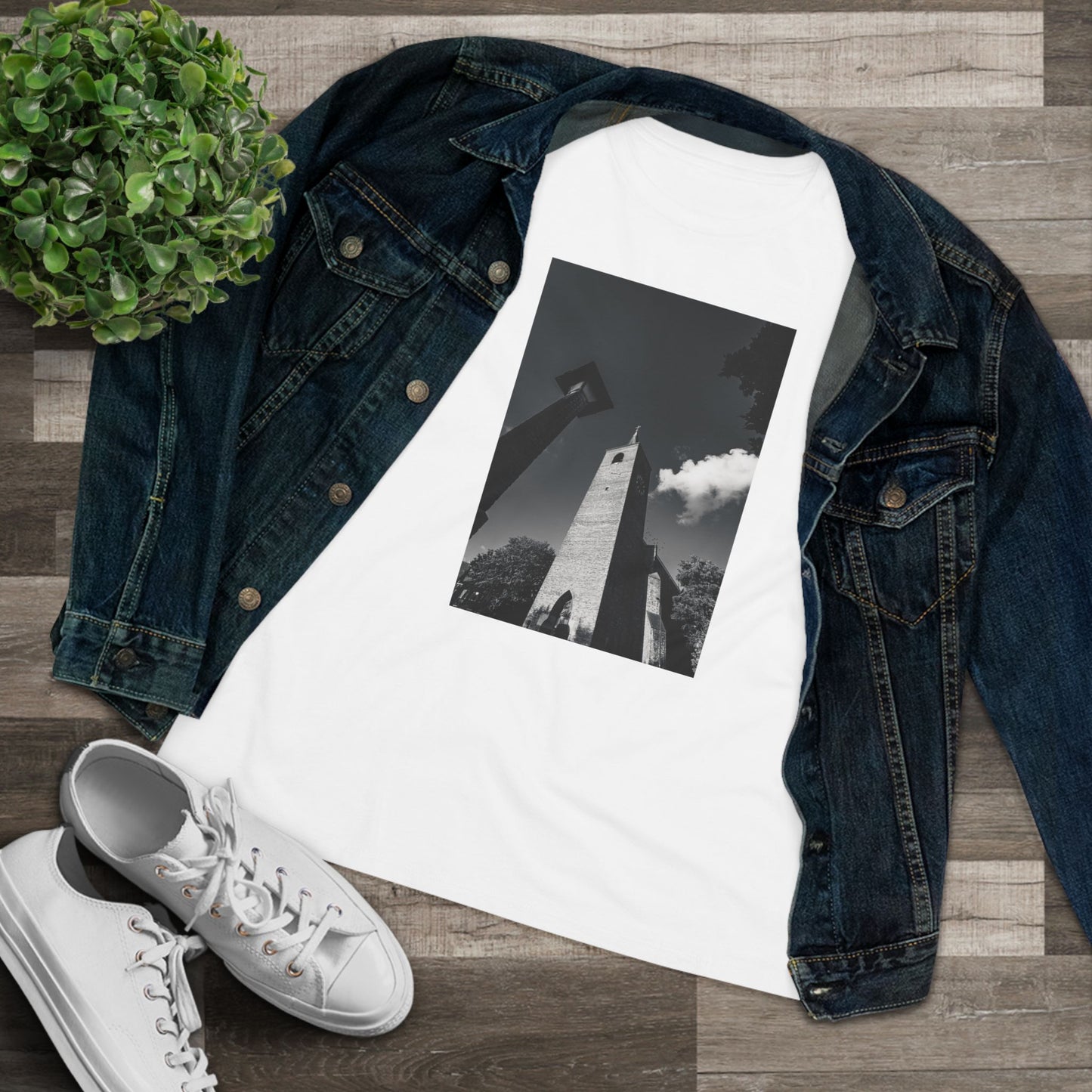 Lammenschans Steeple Monochrome Woman's Tee | The Monochrome Moods Collection