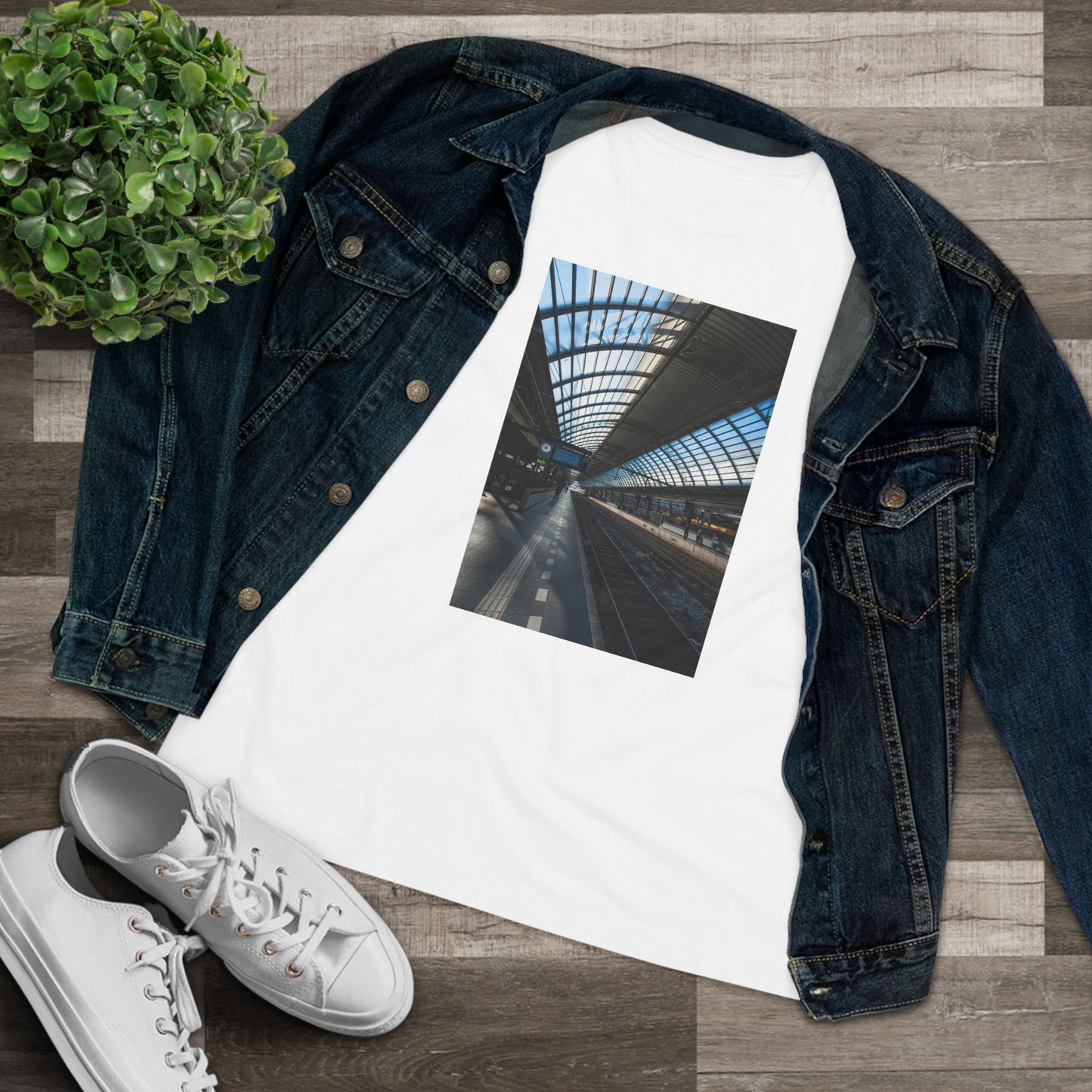 Amsterdam | Skyward Angle Woman's Tee | The StudioTJ Signature Collection