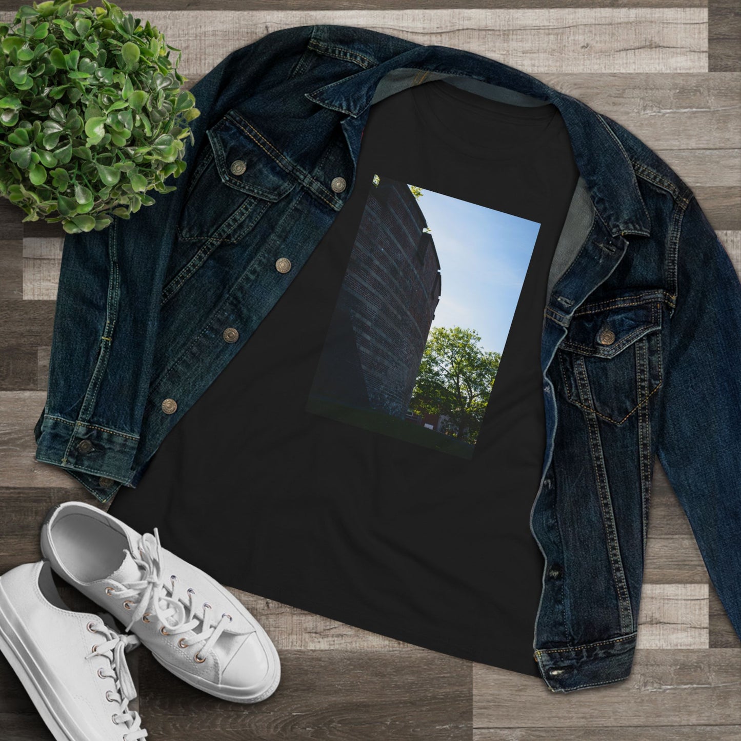 Stone & Sky Burcht Leiden Woman's Tee | The StudioTJ Signature Collection