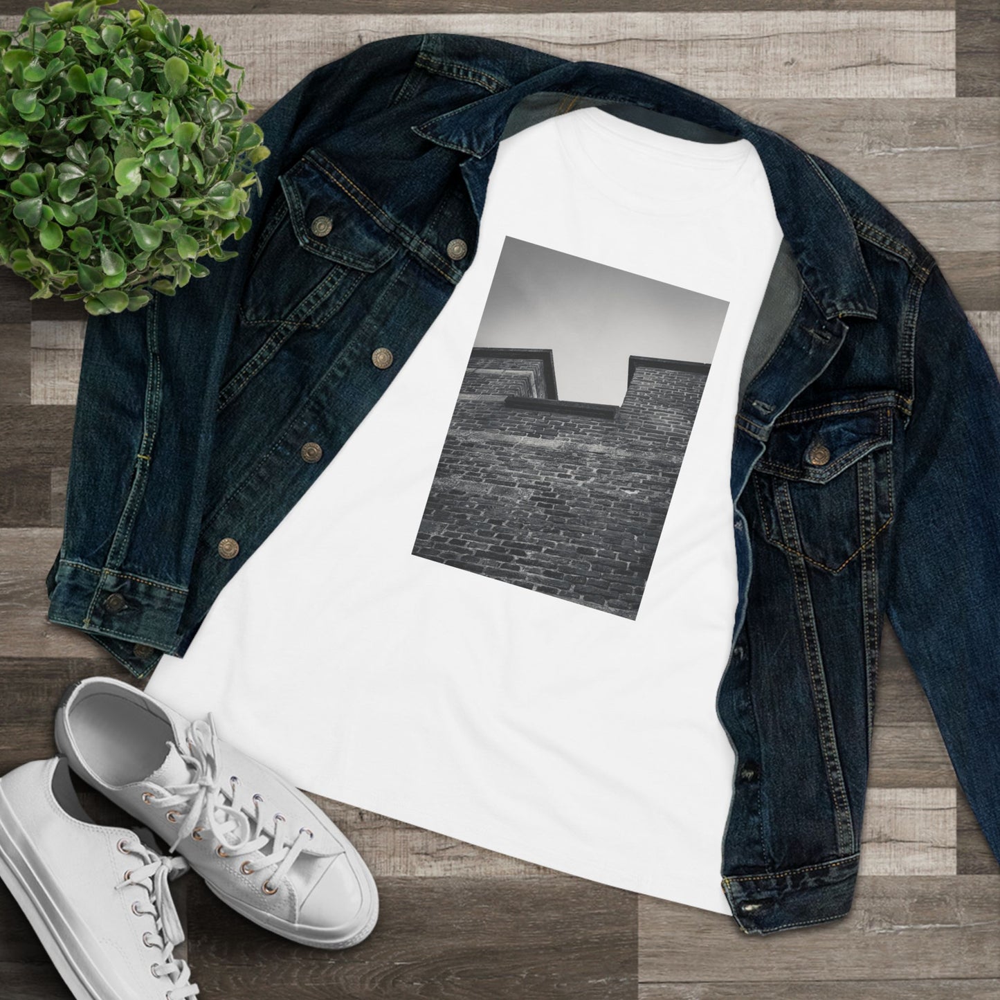 Abstract Angles Burcht Leiden Moody Woman's Tee | The Monochrome Moods Collection